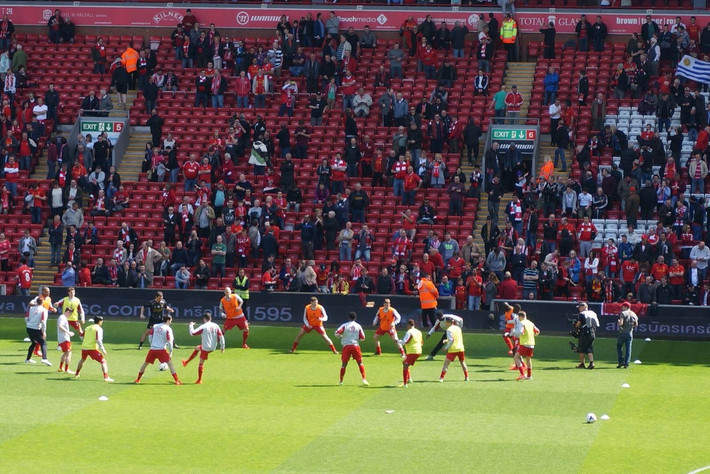 本菲卡批葡体争议点球：他们又一次被照顾，再这么踢没意义了（本菲卡怒批葡体争议点球：对手再获关照，这样踢已毫无意义）