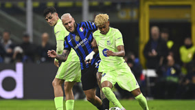 桑巴-科纳特：16岁进入莱比锡一线队的190铁棍前锋（桑巴-科纳特：16岁跻身莱比锡一线队的190cm强力前锋）