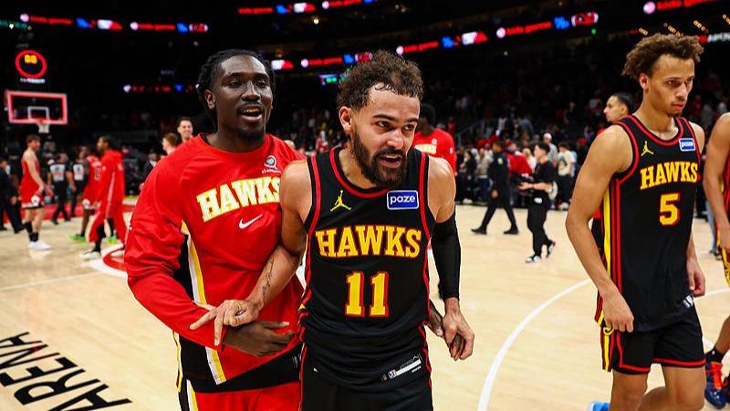 媒体人：亚泰其他工作人员好久没发薪了，坚持岗位是为爱发电（媒体人称亚泰多名工作人员长期未发薪，仍凭热爱坚守岗位）