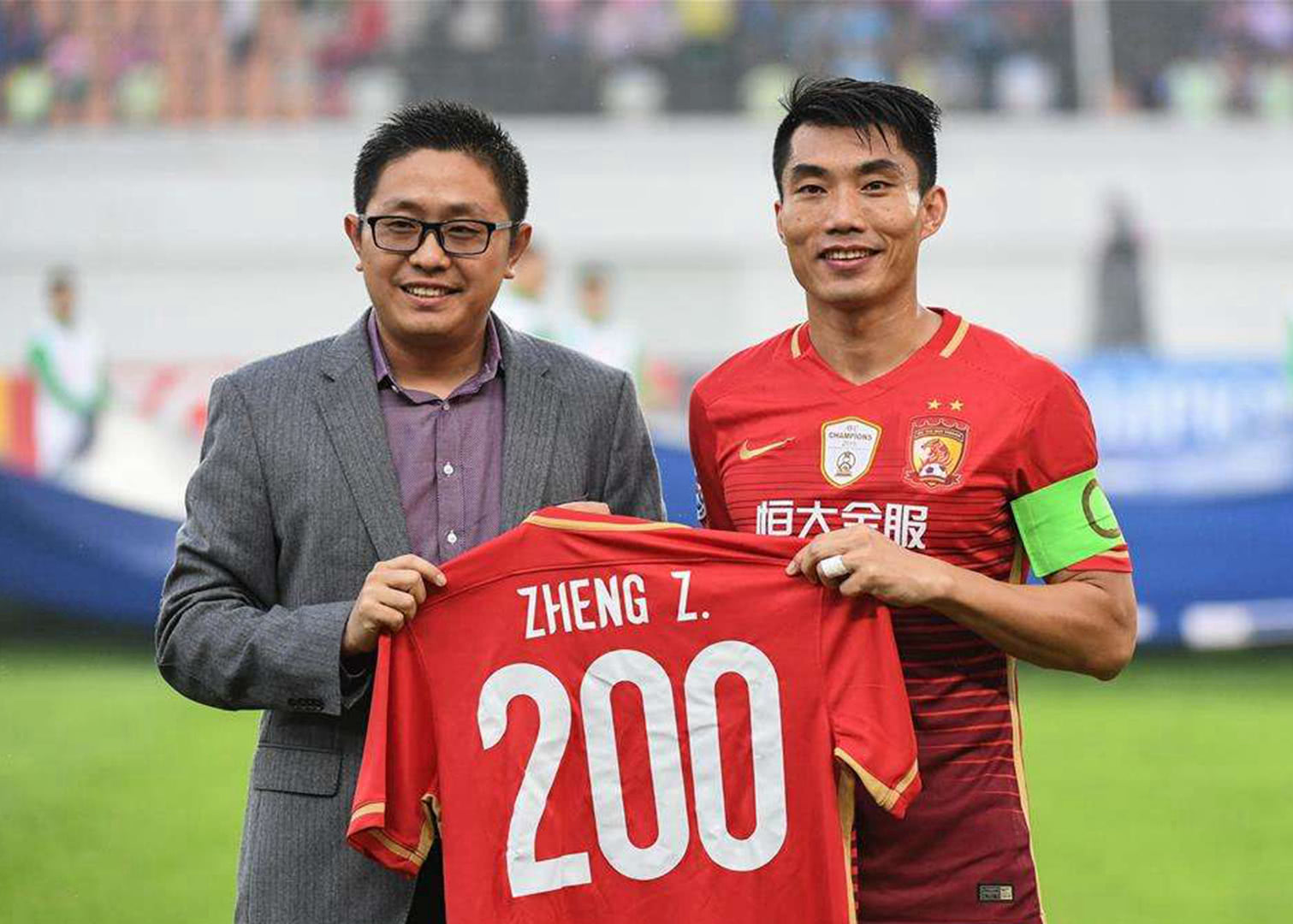 马卡：西蒙尼继续带训球队，重点关注普维尔中卫位置训练情况（马卡：西蒙尼继续主导训练，重点关注普维尔在中卫的训练表现）