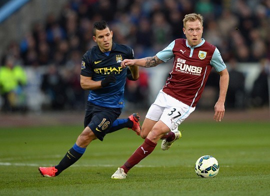 CBA杯战报：阿诺斯克22分，香港金牛104-79大胜四川（CBA杯速递：阿诺斯克砍下22分，香港金牛104比79轻取四川）