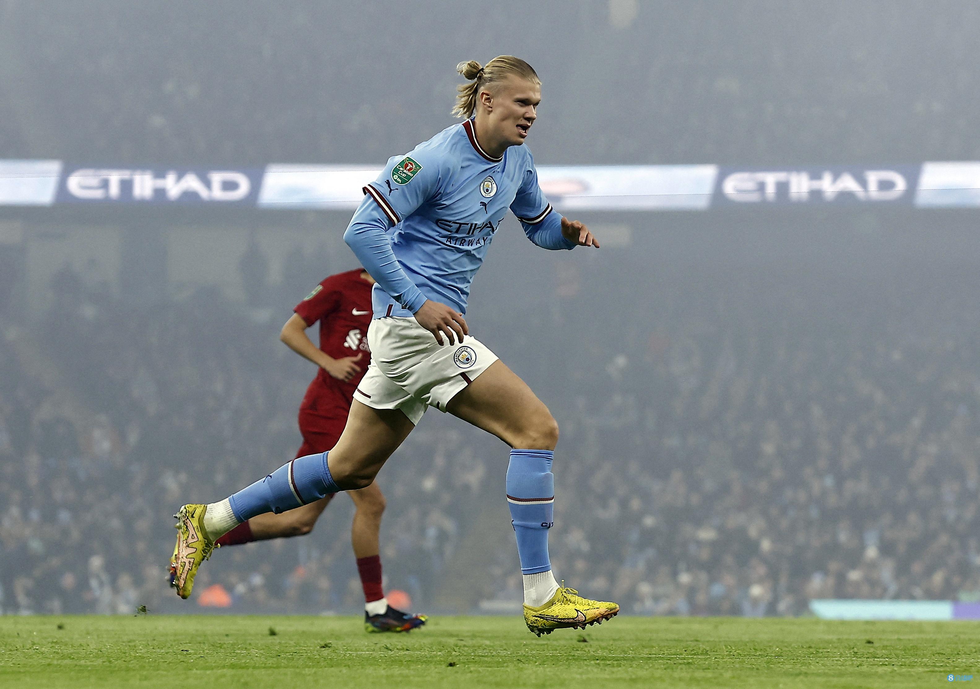 意媒：国米派球探考察卡普里莱，卡利亚里要价约2000万欧（意大利媒体：国米派出球探考察卡普里莱，卡利亚里标价约2000万欧元）